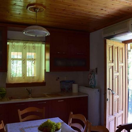 Holiday Home Dionysis Chorefton Esterno foto