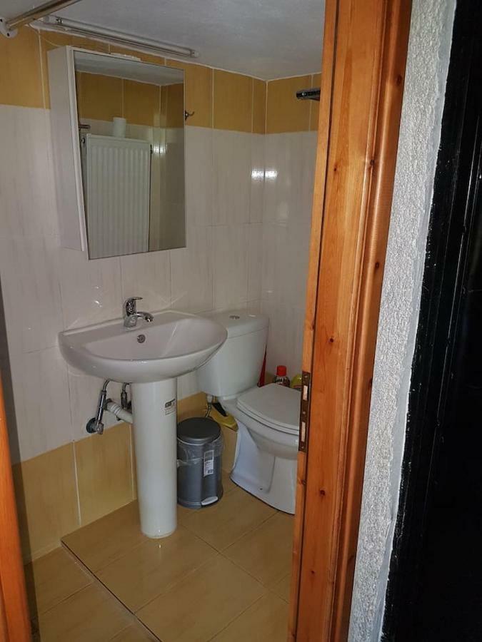 Holiday Home Dionysis Chorefton Esterno foto
